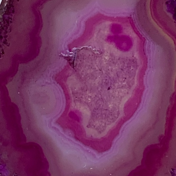 Handcrafted Pink Druzy Geode Agate Slice Pendant Necklace on Waxed Cotton Cord - Picture 7 of 12